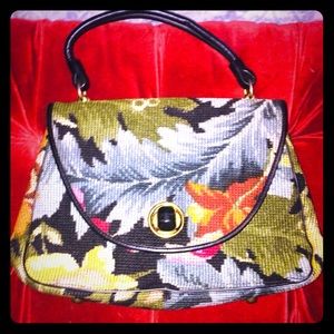 VINTAGE Jaclyn U.S.A. Floral Handbag